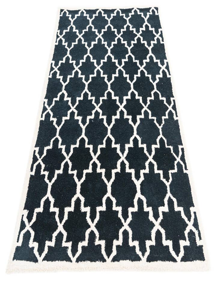 Detail image of  4' x 6' Luna Rug