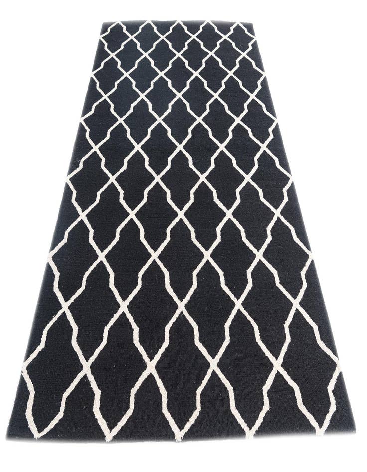 Detail image of  5' 1 x 7' 10 Luna Rug