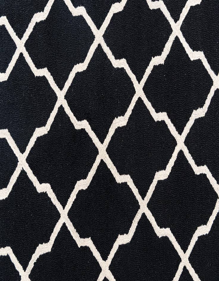 Detail image of  5' 1 x 7' 10 Luna Rug