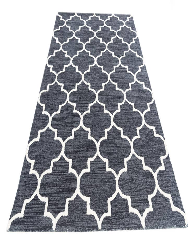 Detail image of  5' 1 x 8' Luna Rug