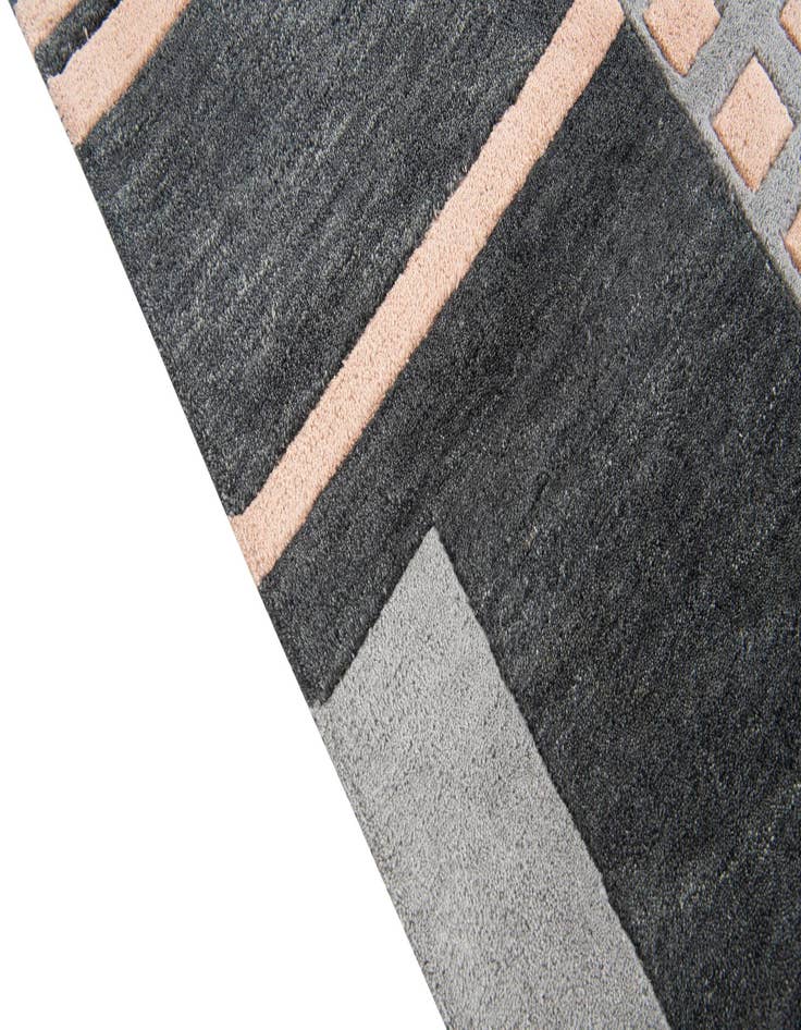 Detail image of  5' x 8' Luna Rug