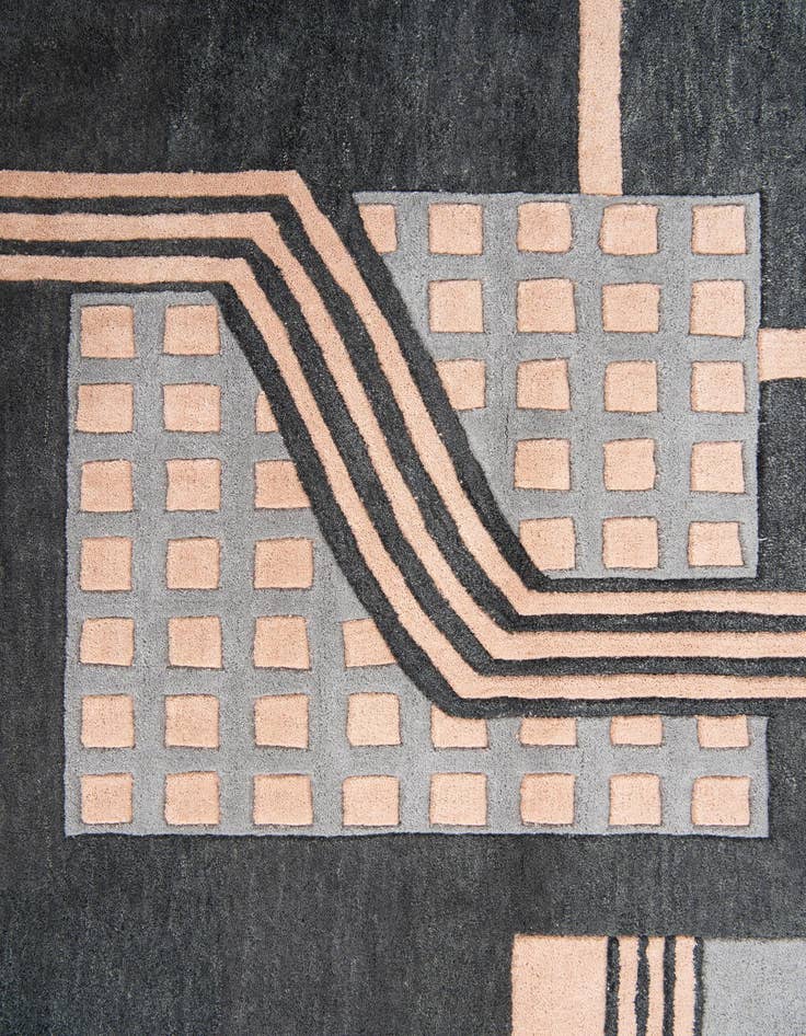 Detail image of  5' x 8' Luna Rug