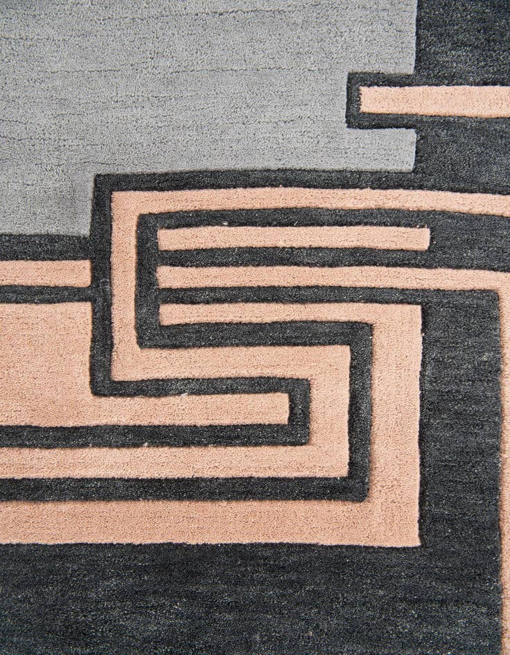 Detail image of  5' x 8' Luna Rug