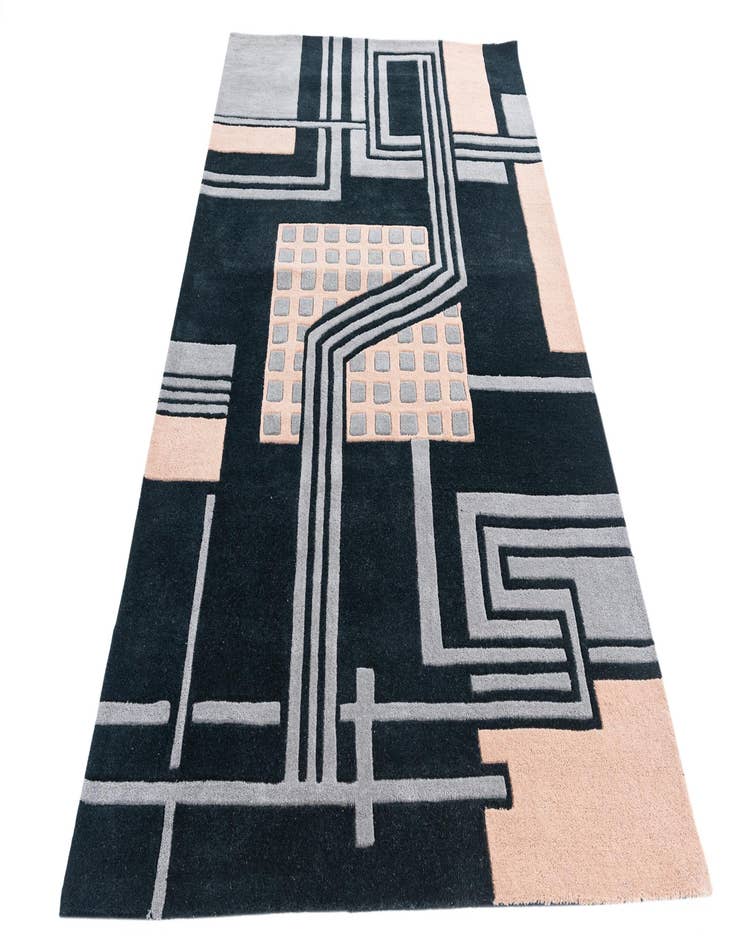 Detail image of  5' 1 x 8' Luna Rug