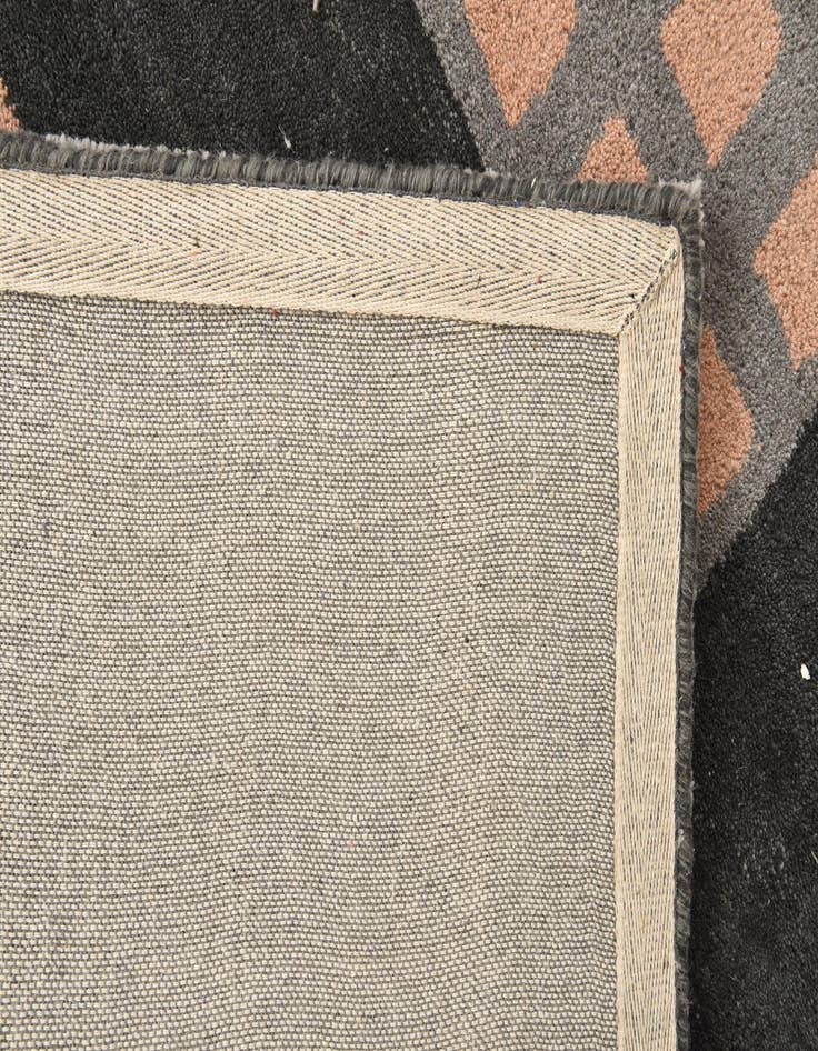 Detail image of  5' x 7' 11 Luna Rug