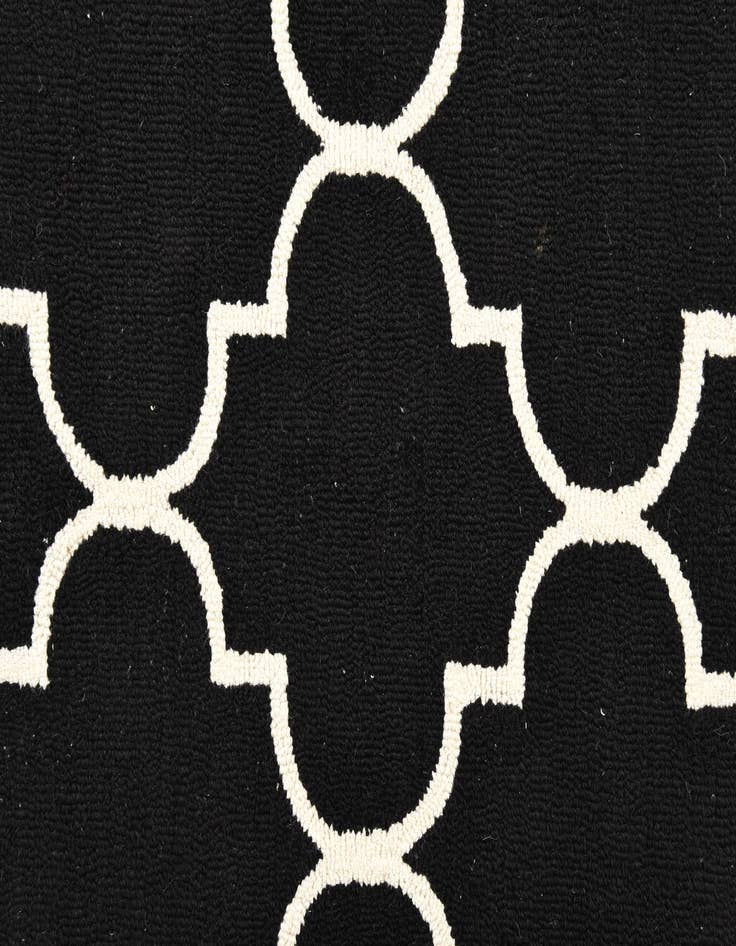 Detail image of  5' 1 x 8' Luna Rug