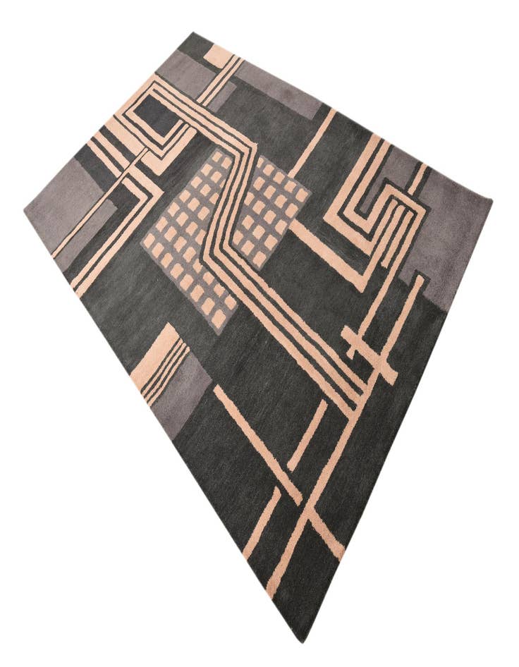 Detail image of  5' x 7' 11 Luna Rug