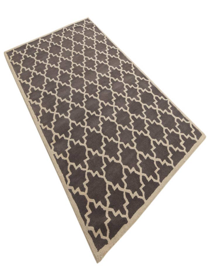 Detail image of  5' x 7' 10 Luna Rug