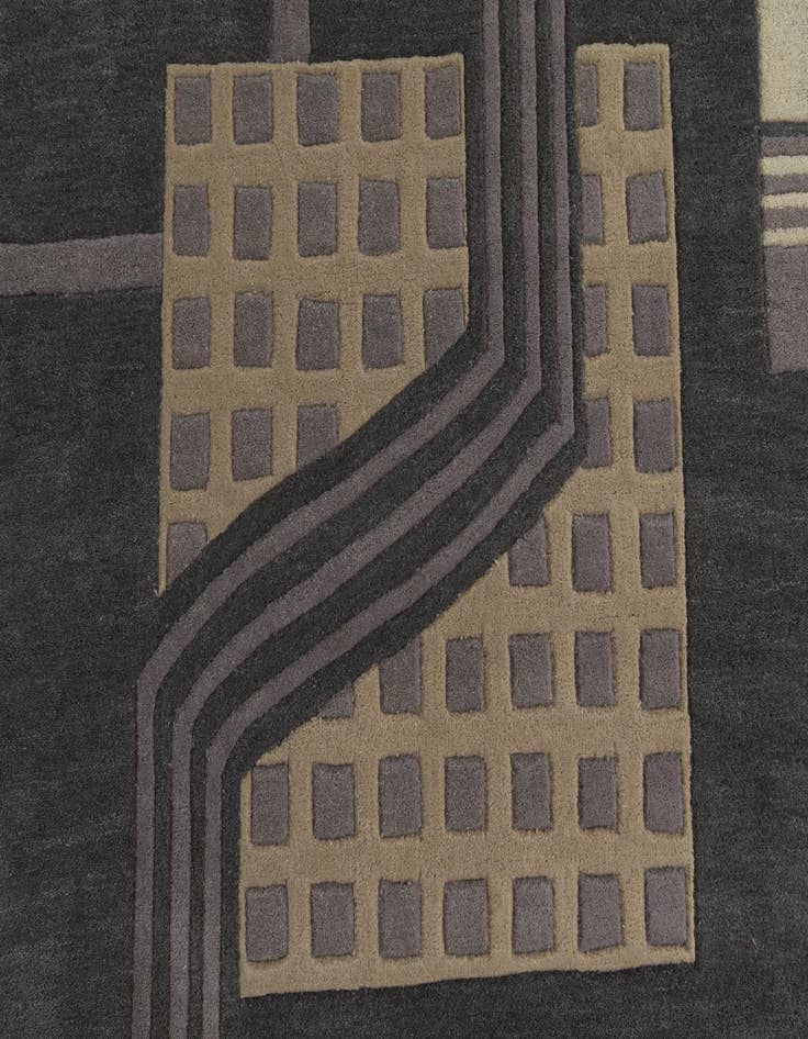 Detail image of  5' 1 x 8' Luna Rug