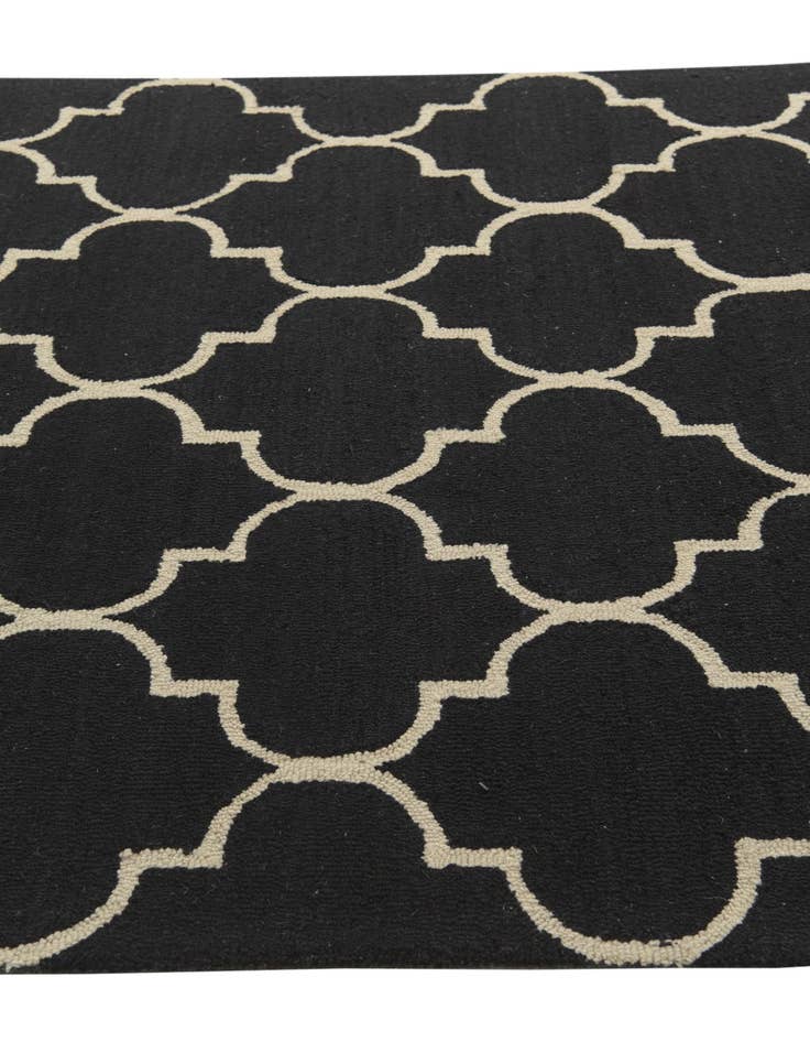 Detail image of  5' x 8' Luna Rug