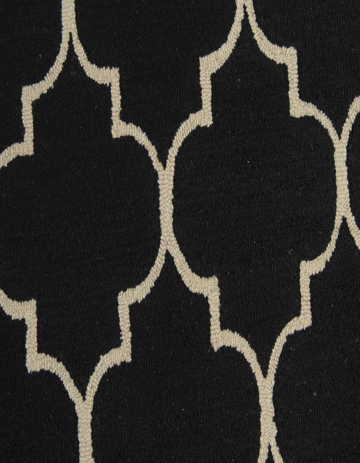 Detail image of  5' x 8' Luna Rug