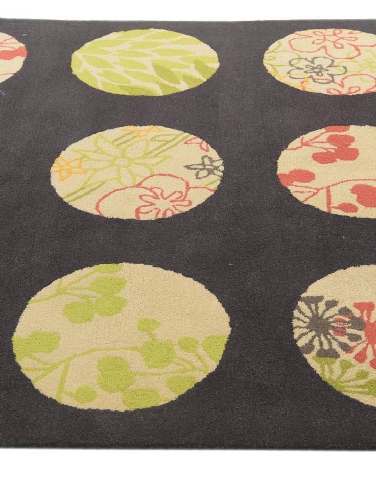 Detail image of  5' 2 x 8' 2 Luna Wool Rug