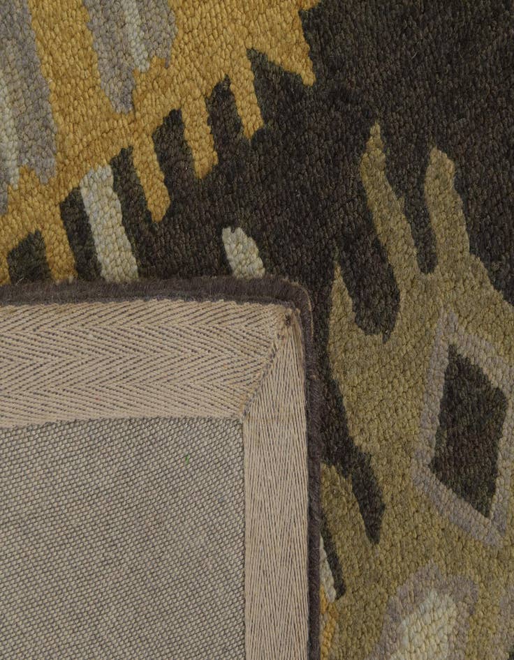 Detail image of  8' x 10' Luna Wool Rug