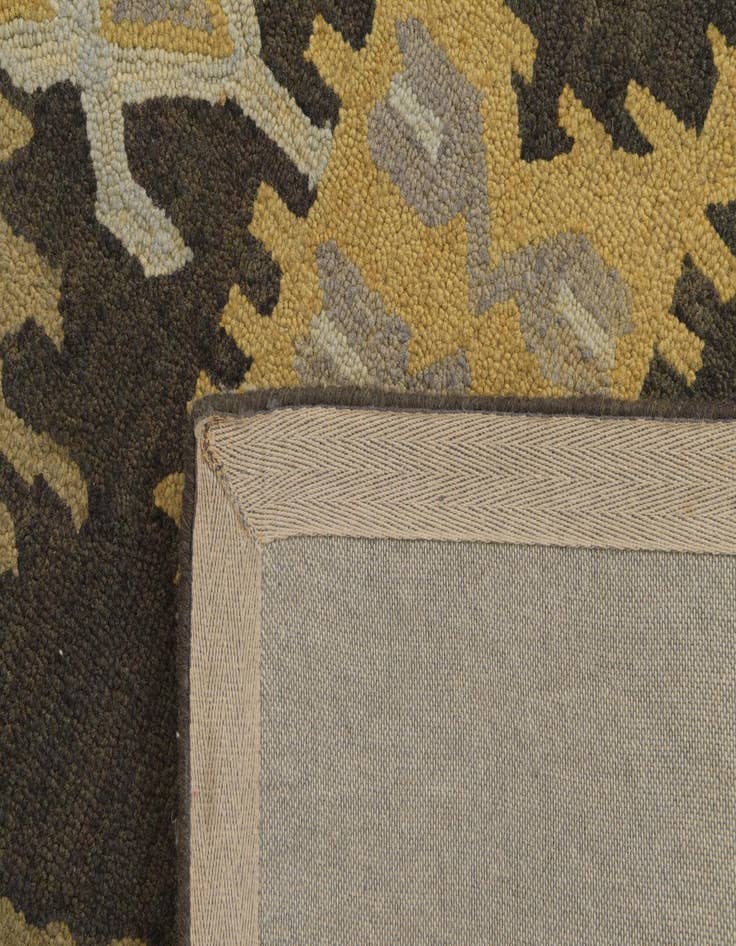 Detail image of  8' x 10' Luna Wool Rug