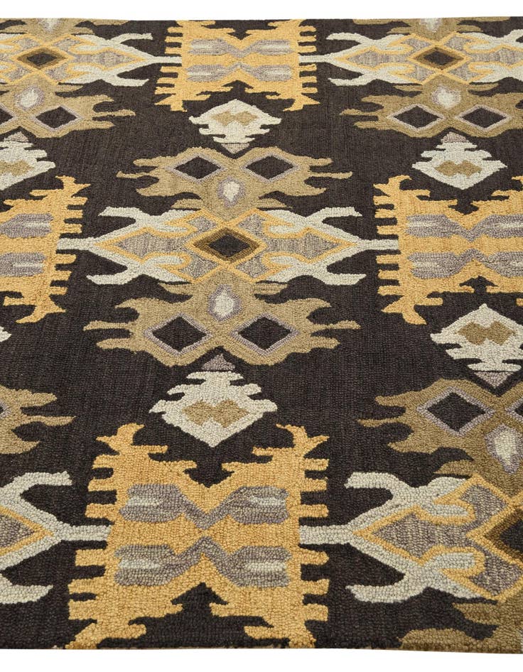 Detail image of  5' x 8' Luna Wool Rug