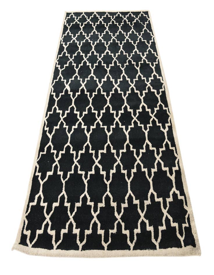 Detail image of  5' x 7' 11 Luna Wool Rug