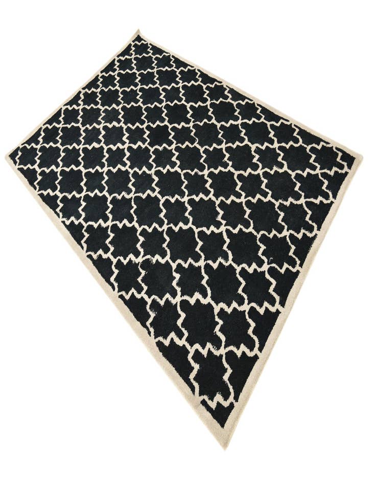 Detail image of 5' x 7' 10 Luna Wool Rug