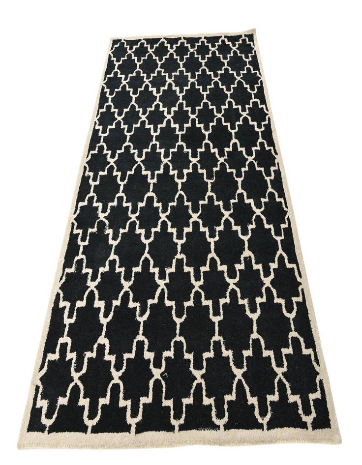 Detail image of 5' x 7' 10 Luna Wool Rug