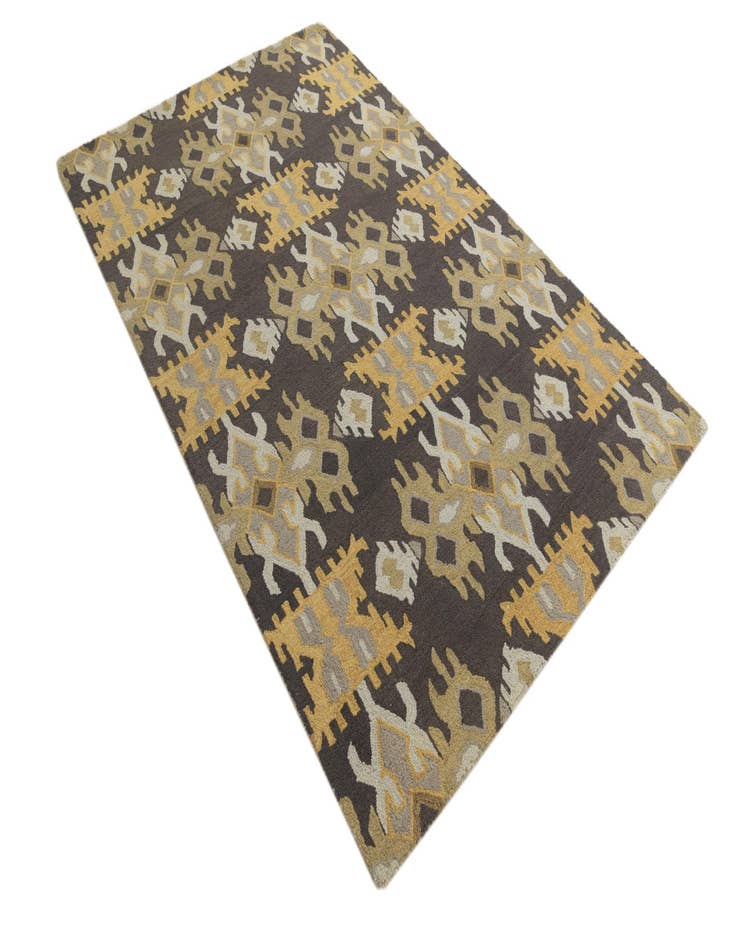 Detail image of  5' x 7' 10 Luna Wool Rug