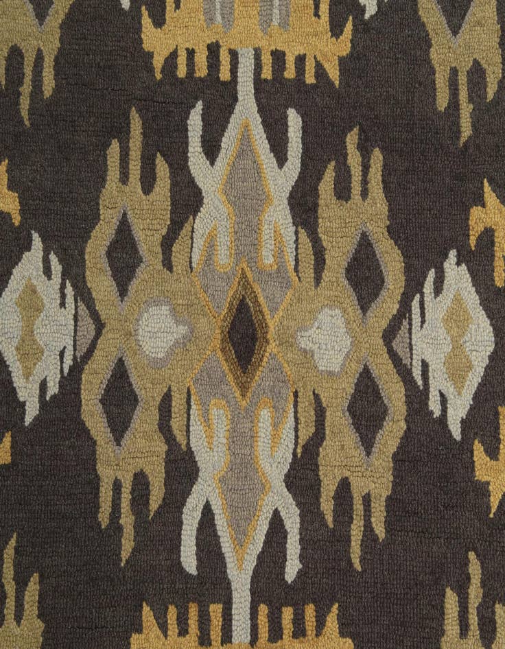 Detail image of  5' x 7' 10 Luna Wool Rug