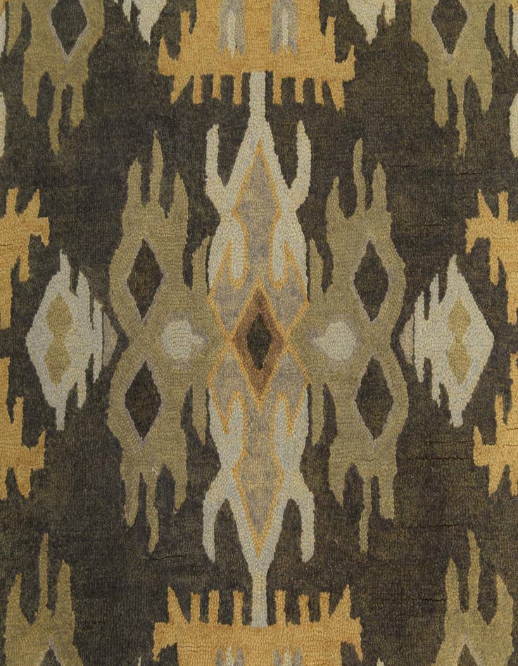 Detail image of  5' 1 x 8' Luna Wool Rug