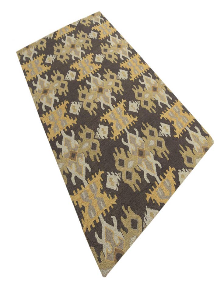 Detail image of  5' 1 x 7' 10 Luna Wool Rug