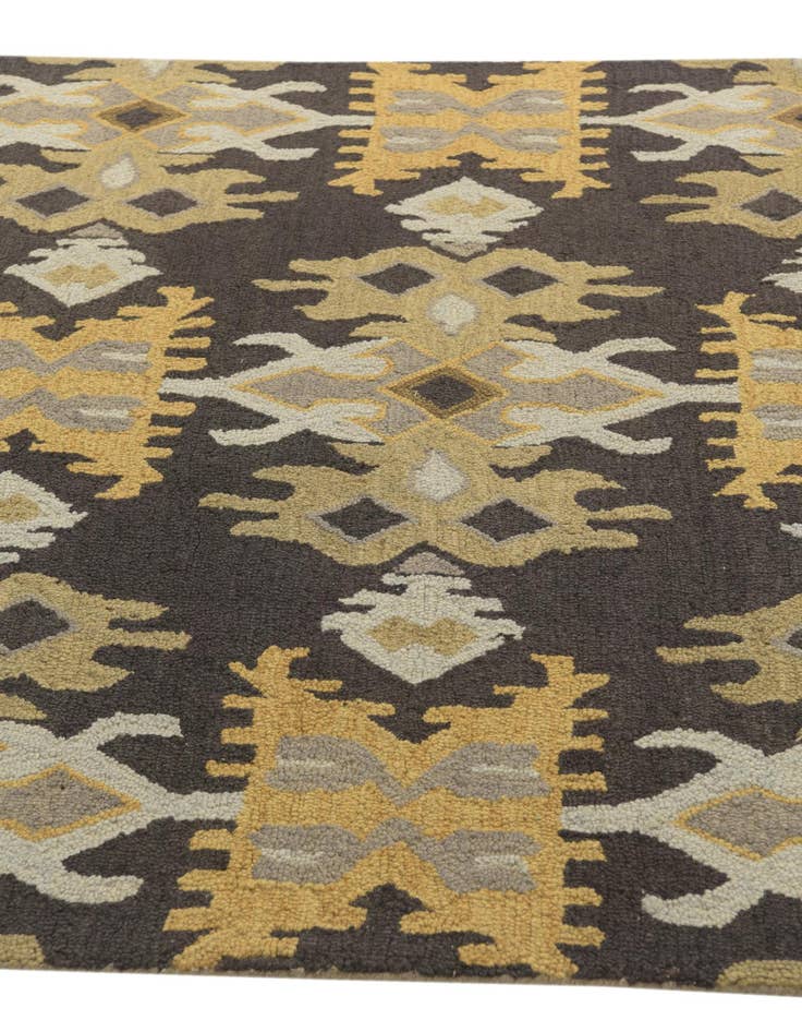 Detail image of  5' 1 x 7' 10 Luna Wool Rug