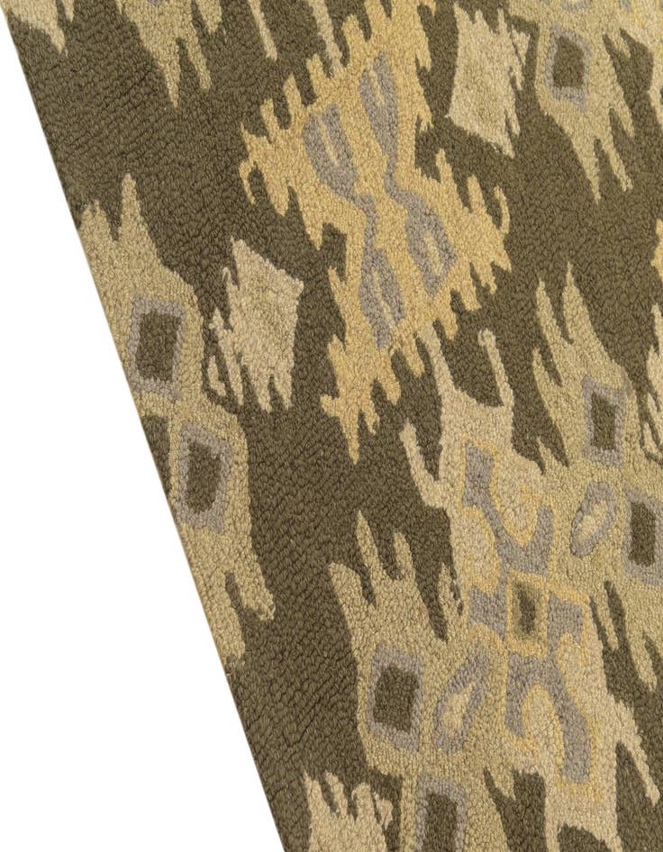 Detail image of  5' x 8' 1 Luna Wool Rug