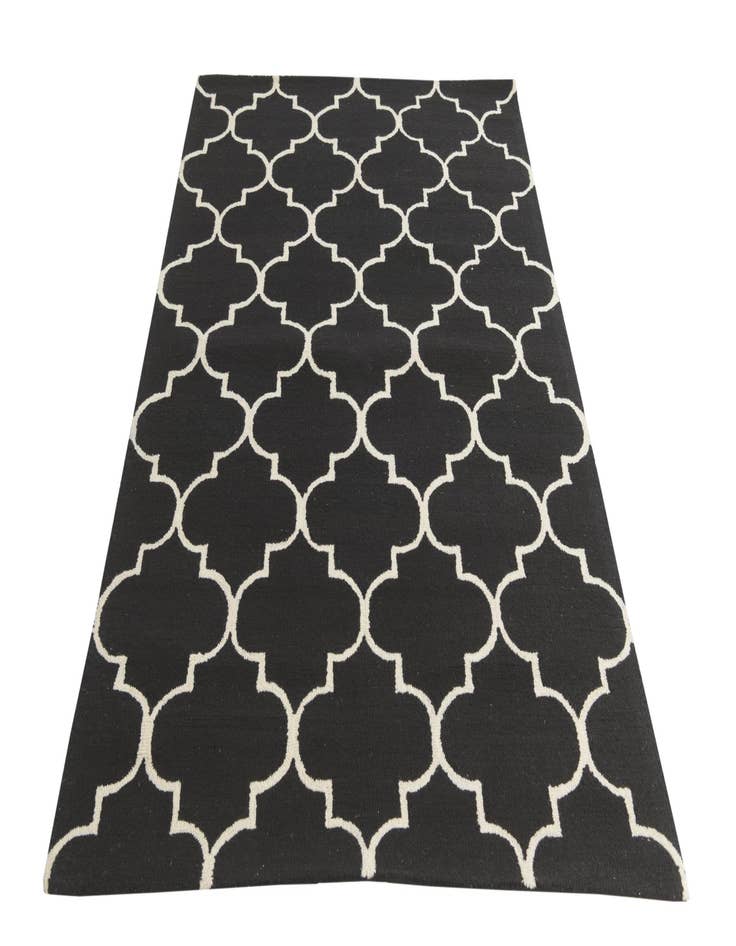 Detail image of  5' 1 x 8' Luna Wool Rug