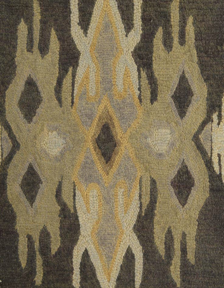 Detail image of  5' x 7' 10 Luna Wool Rug