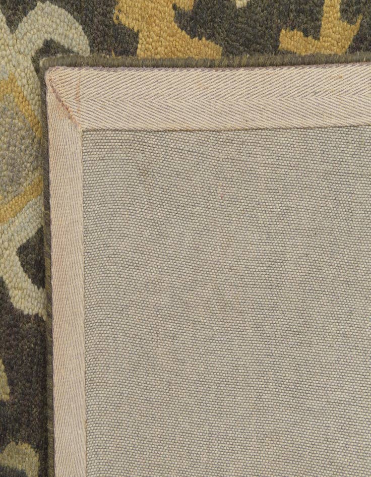 Detail image of  5' x 7' 10 Luna Wool Rug