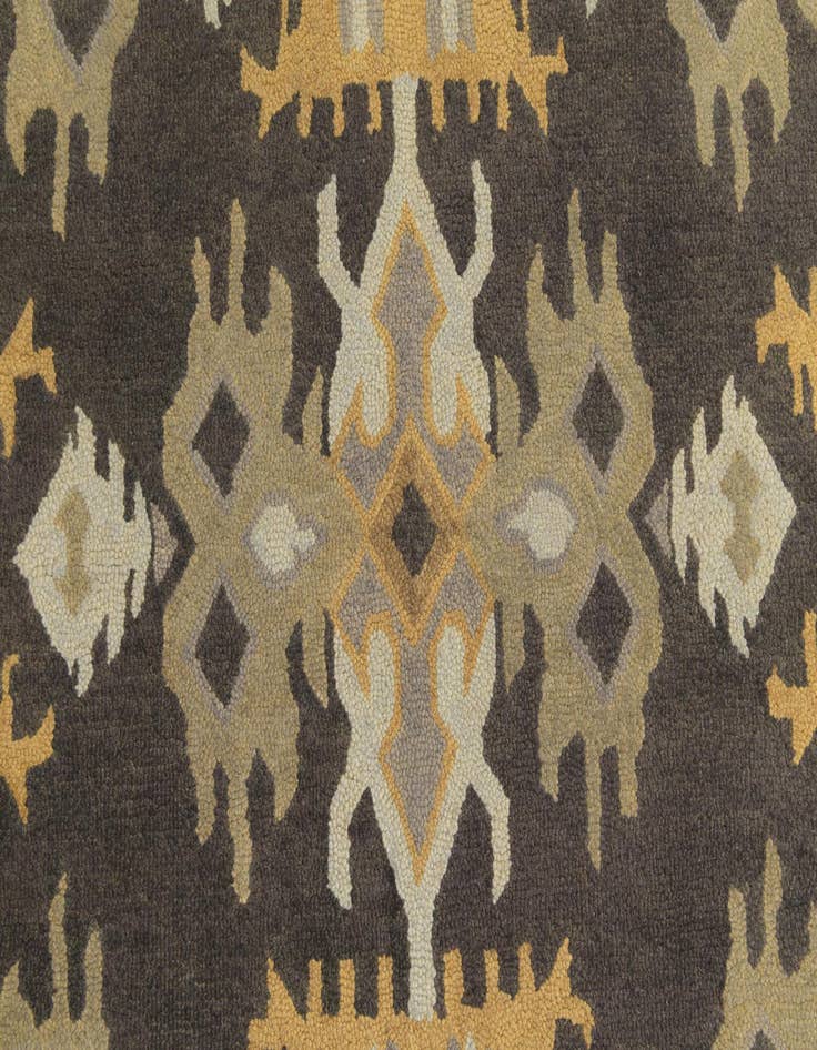 Detail image of  5' x 8' Luna Wool Rug