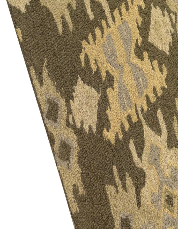 Detail image of  5' x 7' 10 Luna Wool Rug