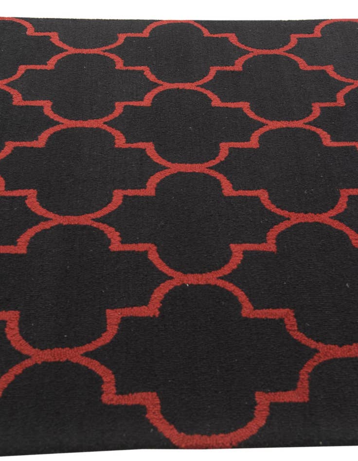 Detail image of  5' x 8' 1 Luna Wool Rug