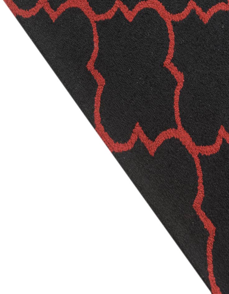 Detail image of  5' 1 x 8' 1 Luna Wool Rug