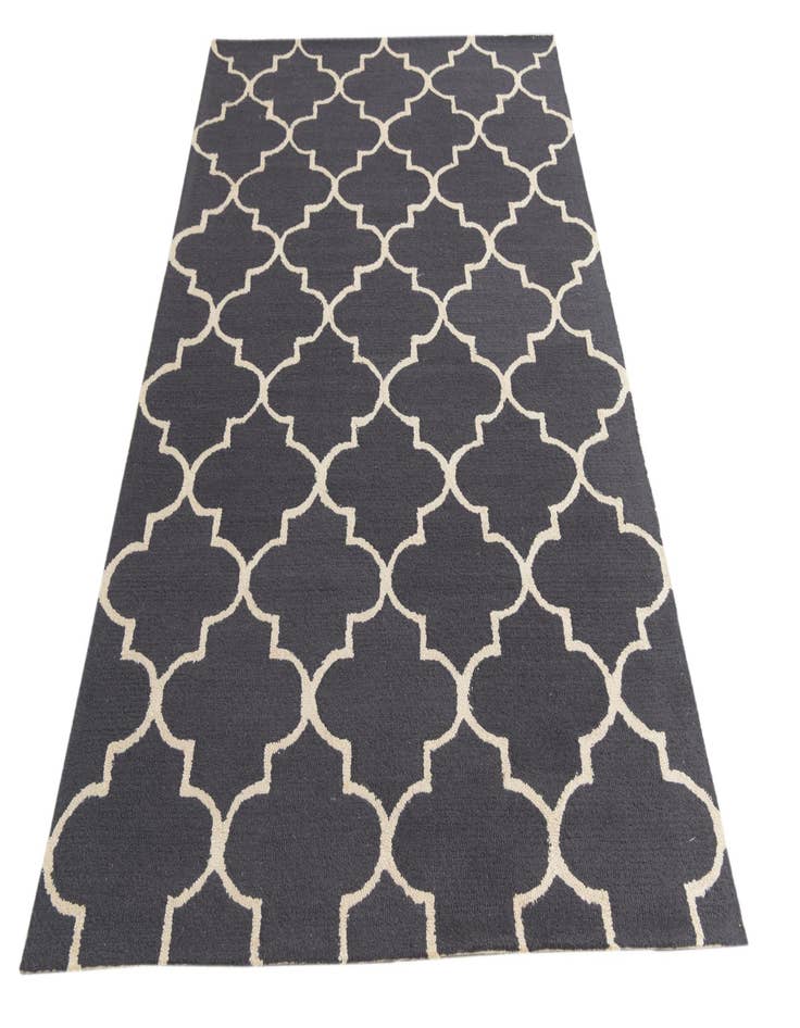 Detail image of  5' x 8' Luna Wool Rug