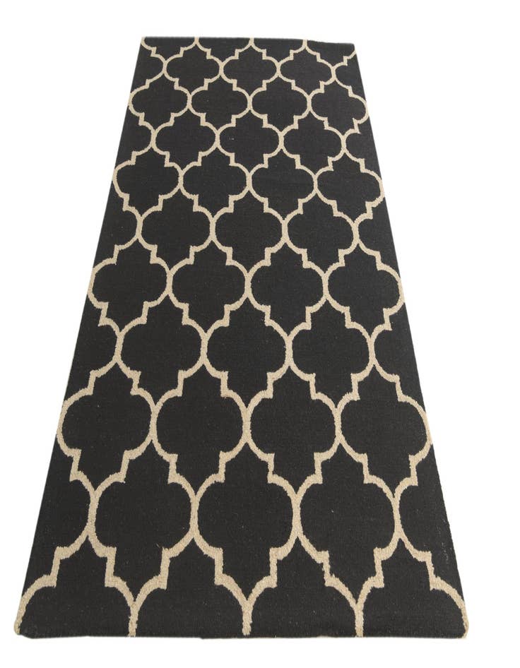 Detail image of  5' x 8' Luna Wool Rug