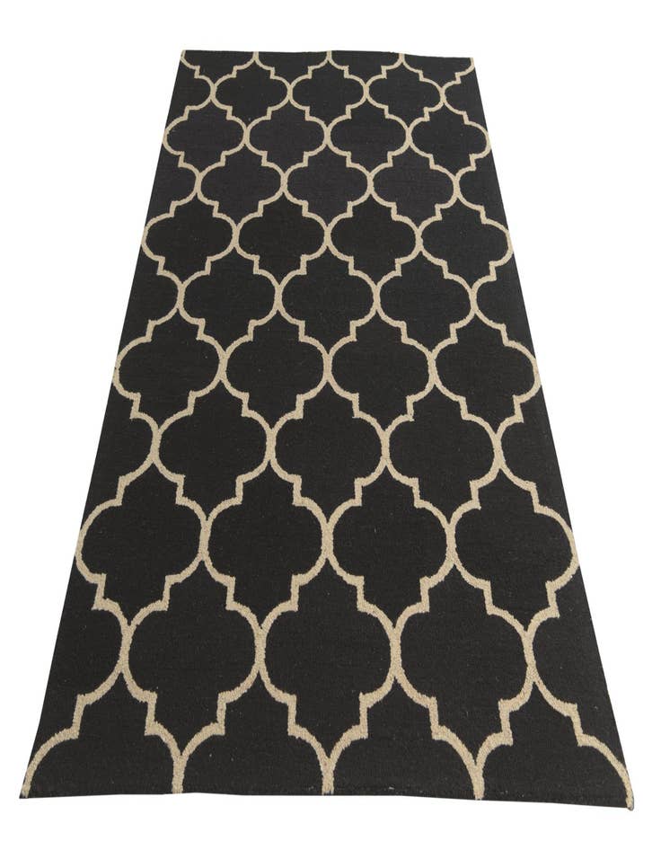 Detail image of  5' x 8' Luna Wool Rug