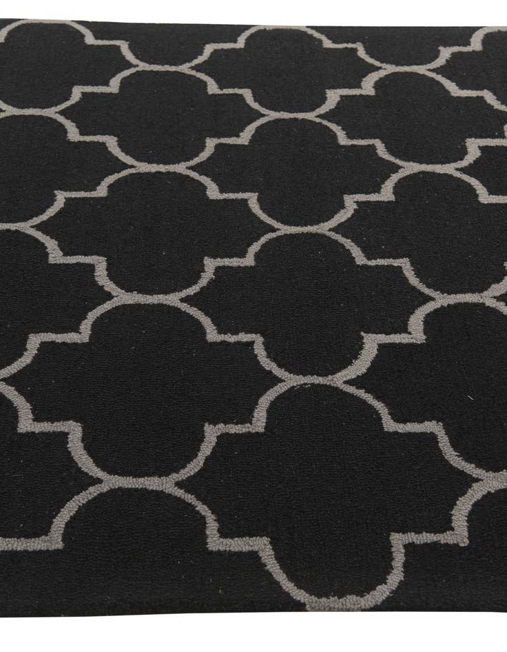 Detail image of  5' 1 x 8' 1 Luna Wool Rug