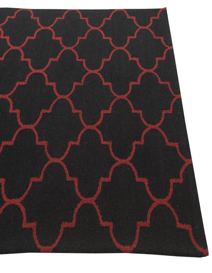 Detail image of  5' 1 x 8' Luna Wool Rug