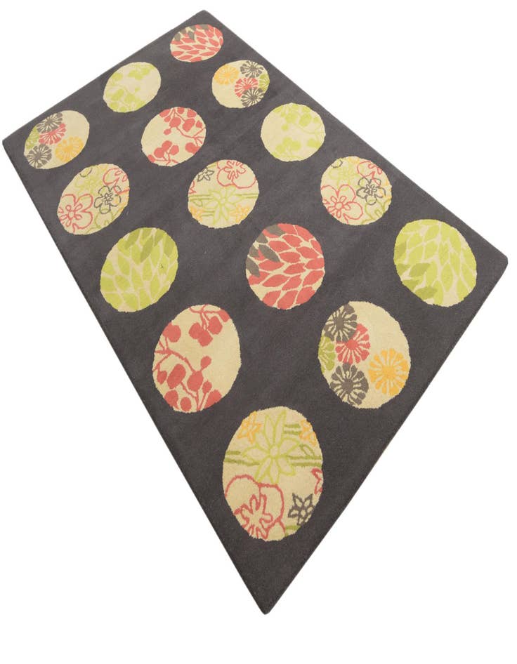 Detail image of  5' 1 x 8' Luna Wool Rug