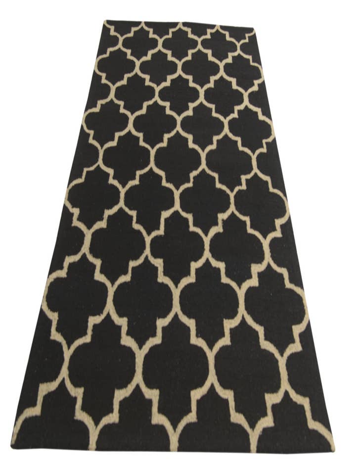 Detail image of  5' x 8' 1 Luna Wool Rug