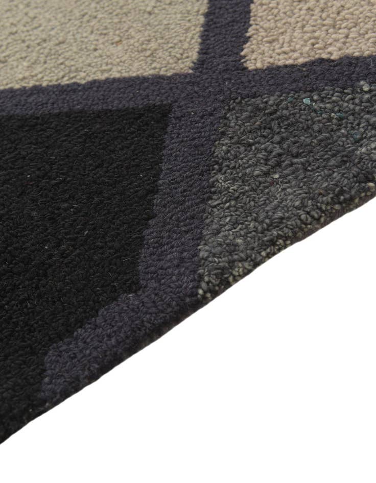 Detail image of  8' 1 x 10' 1 Luna Wool Rug