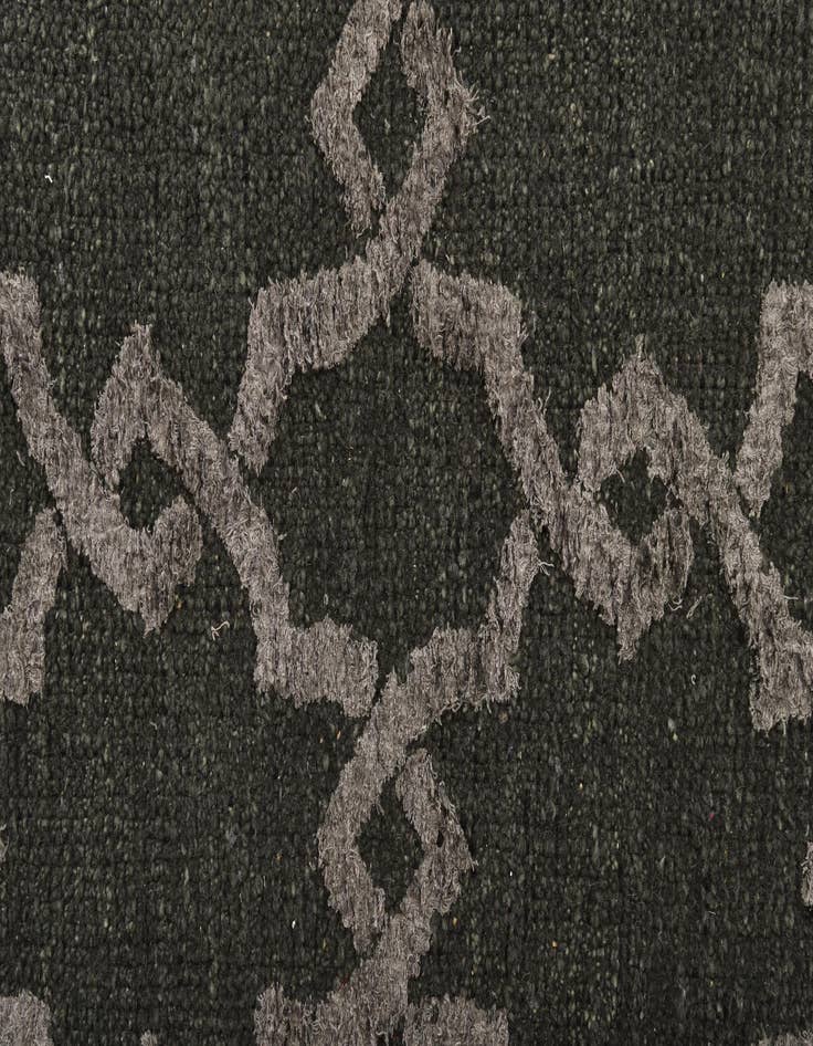 Detail image of  5' 9 x 8' 10  Hand Knotted Luna Rug