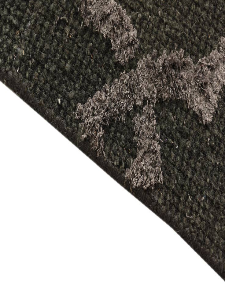 Detail image of  9' 1 x 11' 8  Hand Knotted Luna Rug