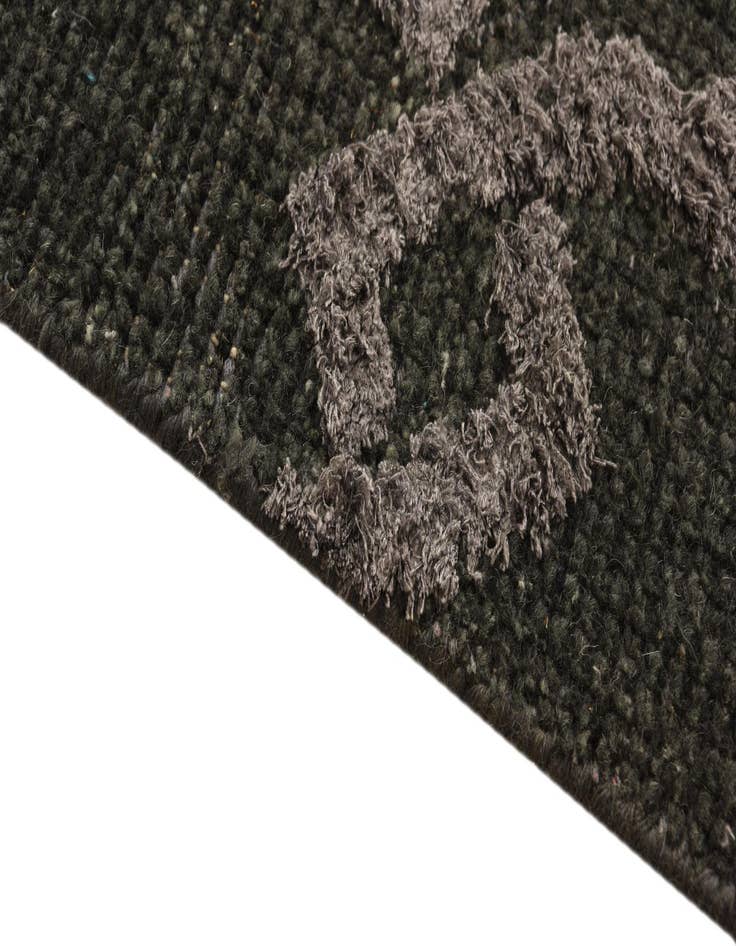 Detail image of  9' x 11' 9  Hand Knotted Luna Rug