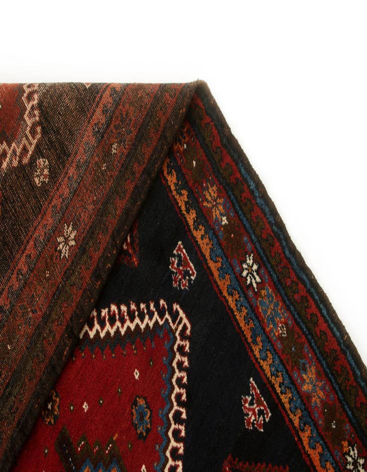 Detail image of  4' 11 x 8' 10 Luribaft Rug