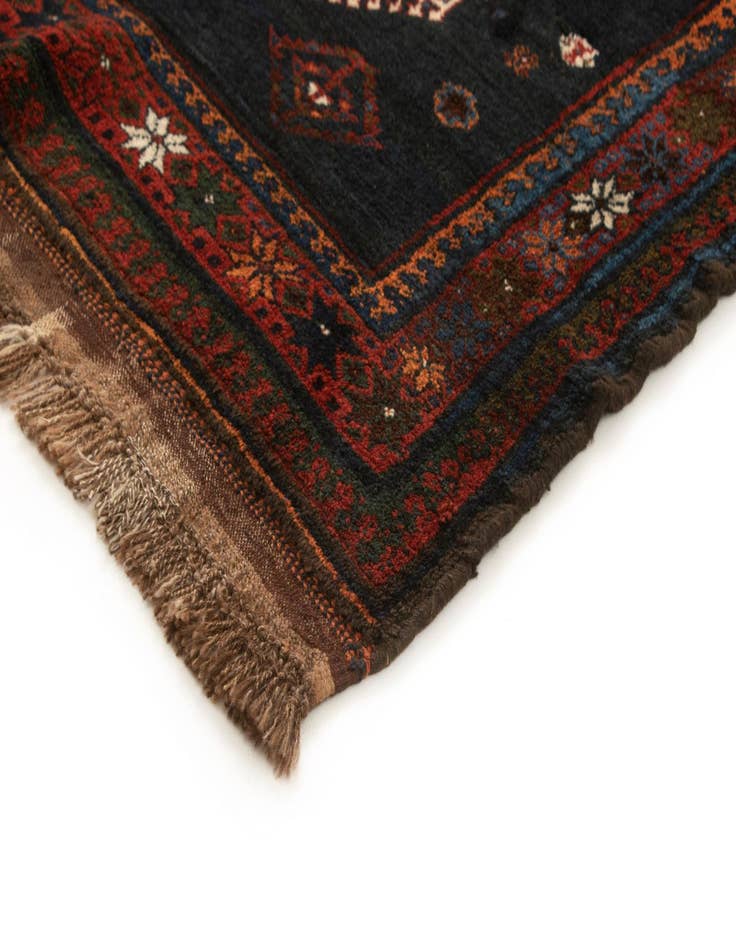 Detail image of  4' 11 x 8' 10 Luribaft Rug