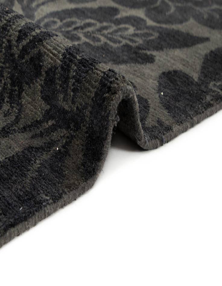 Detail image of  8' 2 x 9' 2  Hand Knotted Modern Nehmo Rug