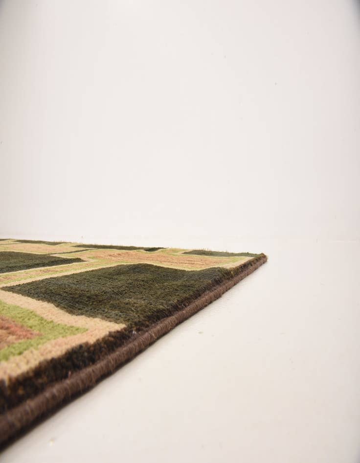 Detail image of  6' 7 x 9' 9  Hand Knotted Modern Ziegler Rug